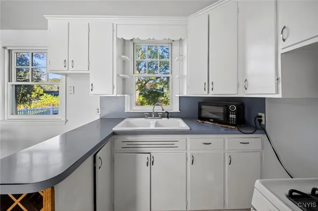 $180,000 | 109 Leroy Road, Cicero, NY 13212