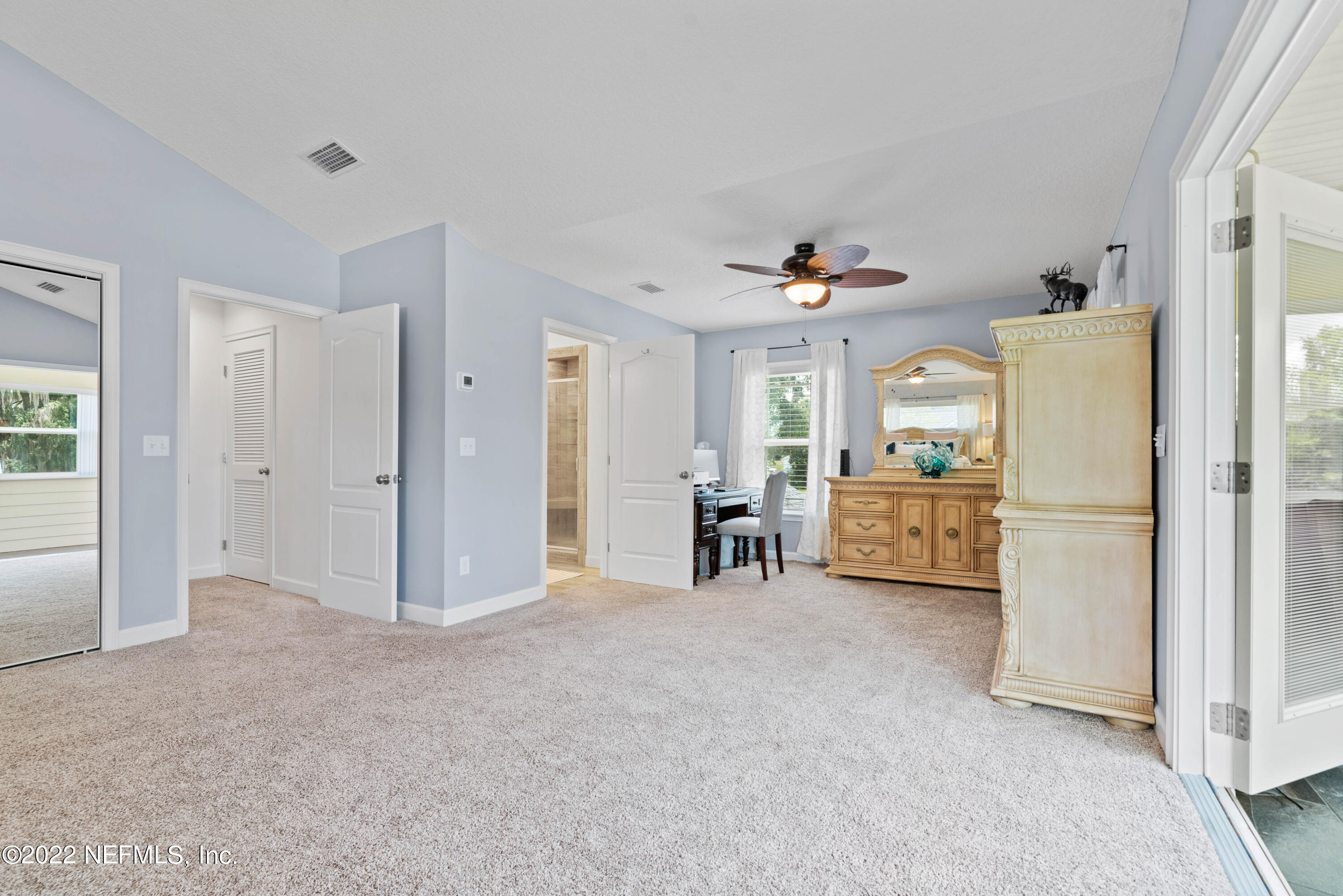 6434 Cabana Trace Starke, FL 32091 - Photo 21 of 38 a view of livingroom with furniture and ceiling fan