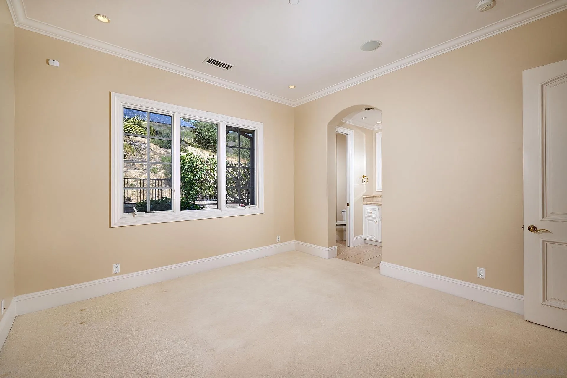 14460 Cheyenne Trail Poway, CA 92064 - Photo 41 of 74 a view of an empty room with a window