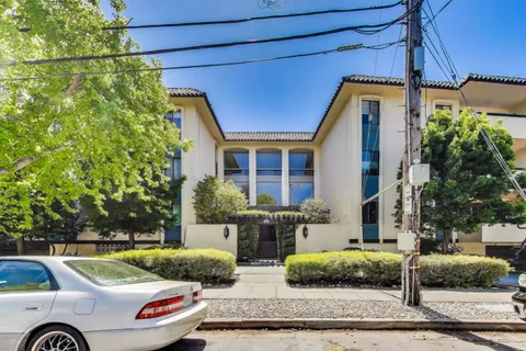 $1,398,000 | 525 Almer Road, Unit 302, Burlingame, CA 94010