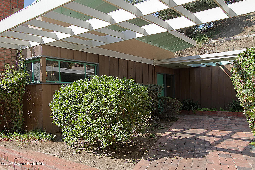 1 Hidden Valley Road Monrovia, CA 91016 - Photo 2 of 39 Hidden Valley 1 front 2sm