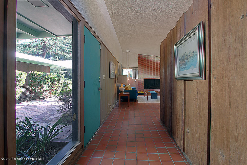 1 Hidden Valley Road Monrovia, CA 91016 - Photo 3 of 39 Hidden Valley 1 entry sm