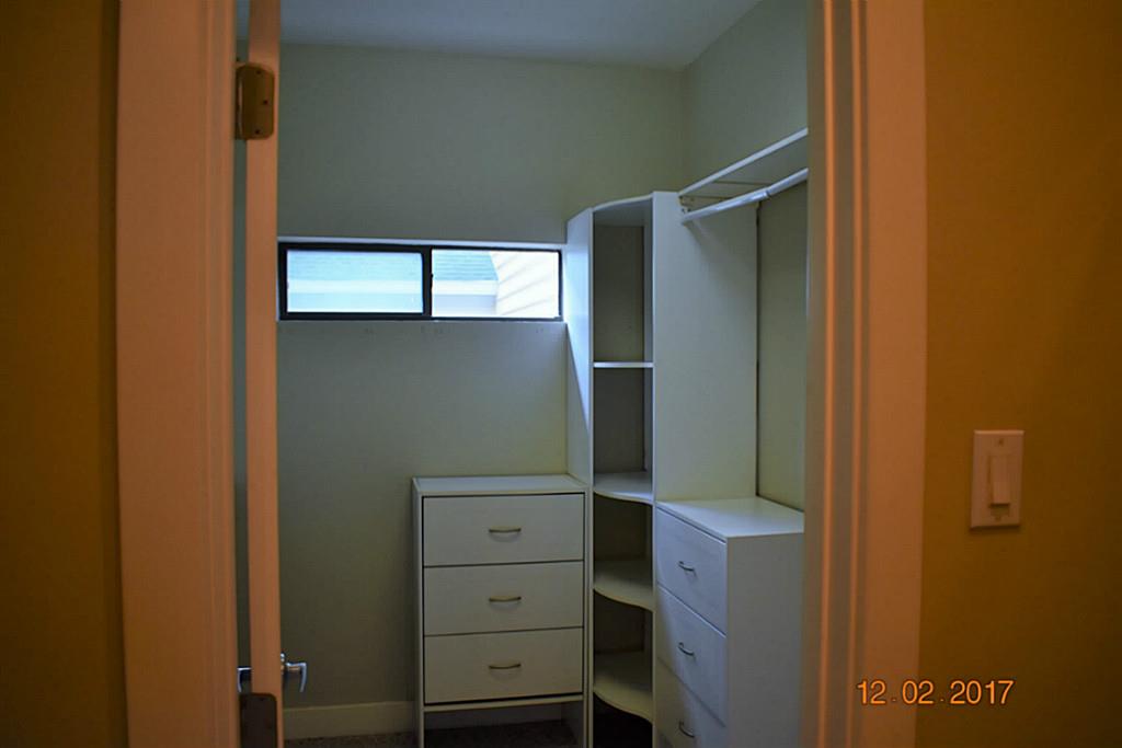4338 Spencer Street Houston, TX 77007 - Photo 12 of 23 Another view of master closet