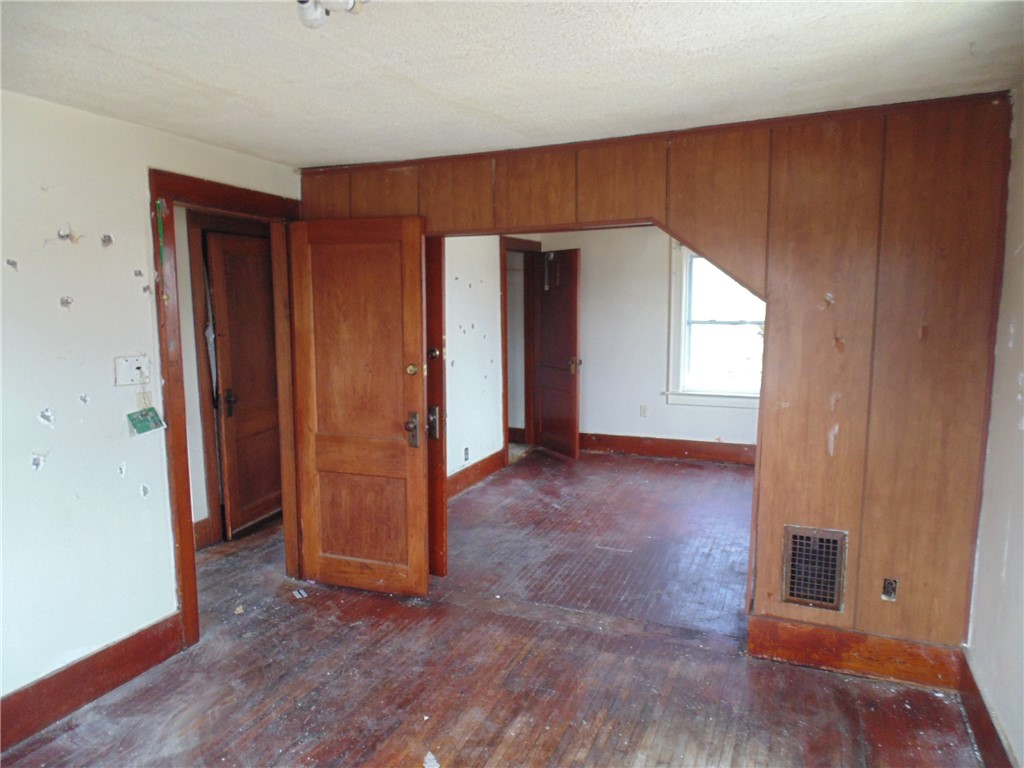 56 Northlane Drive Rochester, NY 14621 - Photo 13 of 27