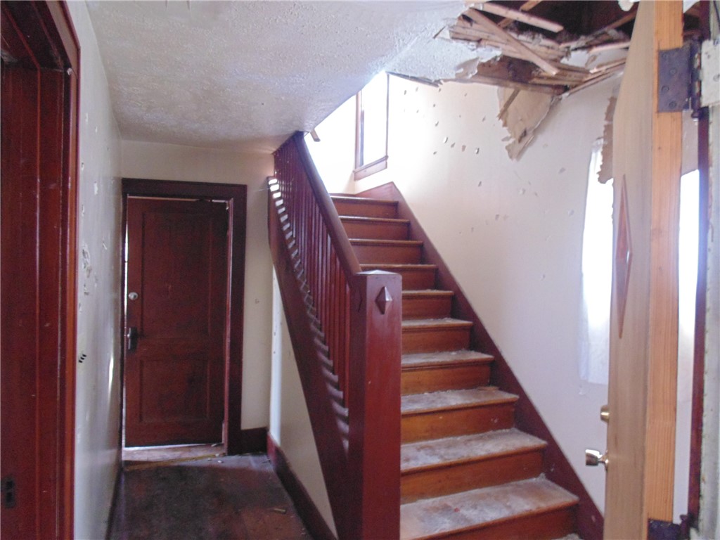 56 Northlane Drive Rochester, NY 14621 - Photo 9 of 27