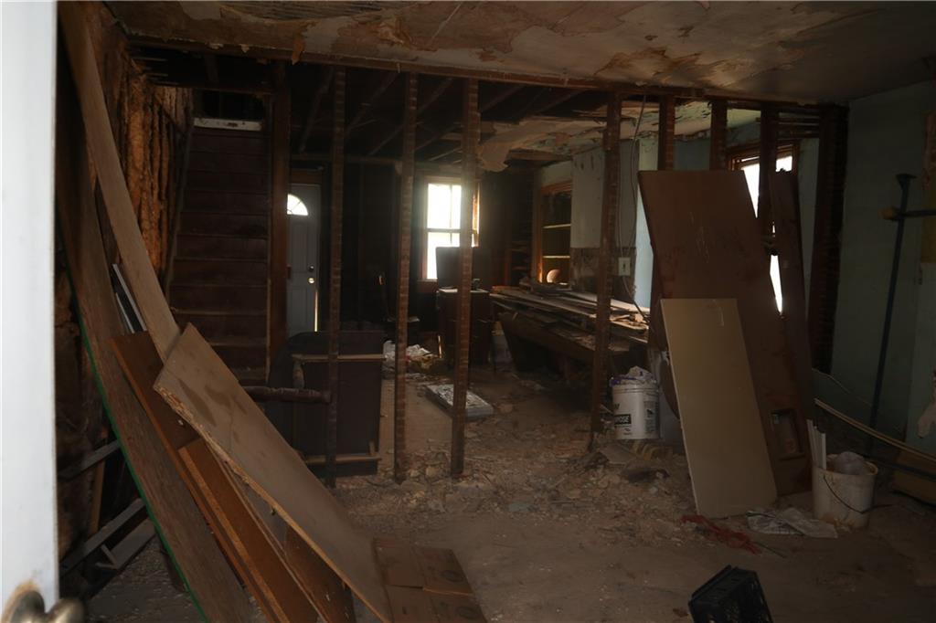 147 Spring Street Coal Center, PA 15423 - Photo 11 of 15 Gallery Image 11