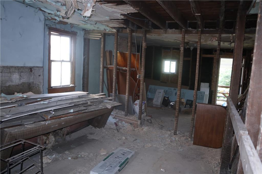 147 Spring Street Coal Center, PA 15423 - Photo 12 of 15 Gallery Image 12