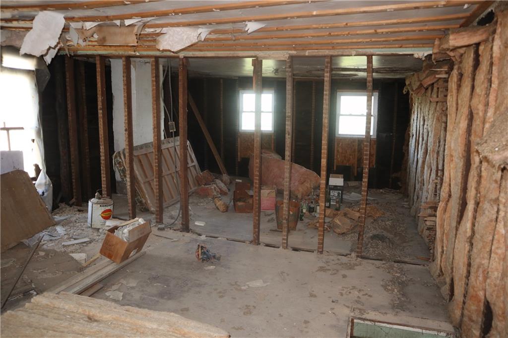 147 Spring Street Coal Center, PA 15423 - Photo 13 of 15 Gallery Image 13