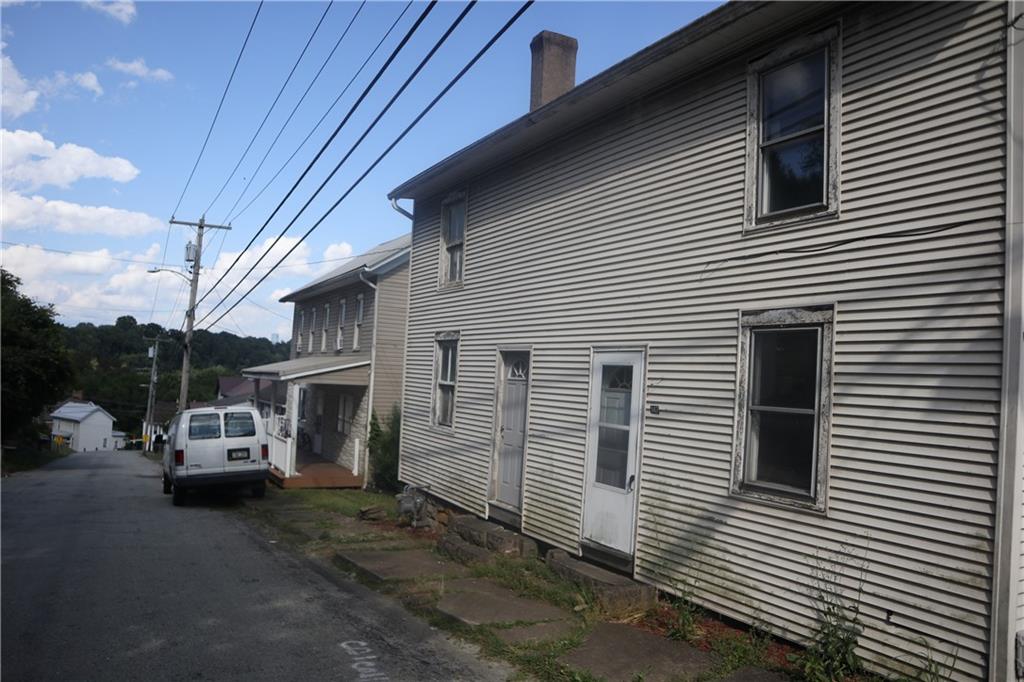 147 Spring Street Coal Center, PA 15423 - Photo 2 of 15 Gallery Image 2