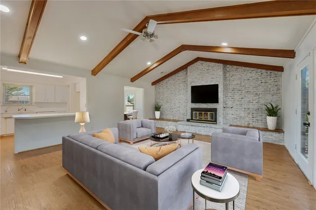 $2,500 | 3802 Sunnybrook Lane, Bryan, TX 77802