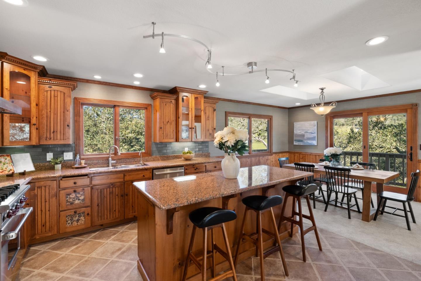 280 Hidden Valley Road Watsonville, CA 95076 - Photo 15 of 64