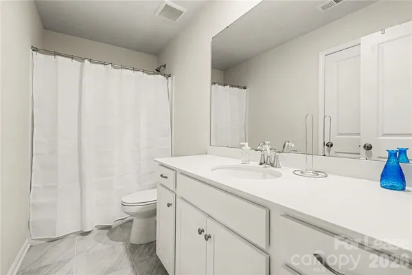 $3,500 | 15216 Lake Ridge Road, Charlotte, NC 28278