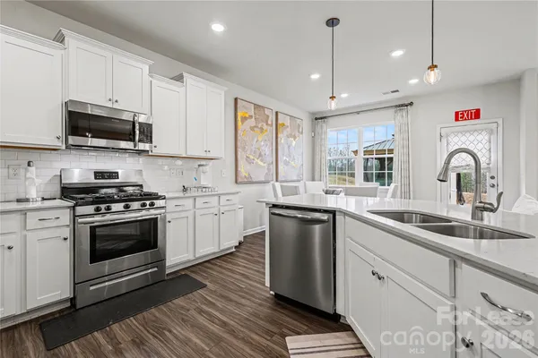 $3,500 | 15216 Lake Ridge Road, Charlotte, NC 28278