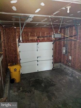 8023 Clark Station Road Severn, MD 21144 - Photo 17 of 21 Attached Garage