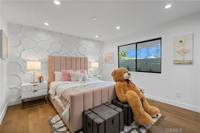 $23,000 | 16105 Clear Oak Drive, Encino, CA 91436