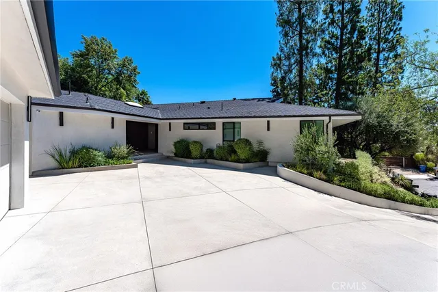 $23,000 | 16105 Clear Oak Drive, Encino, CA 91436