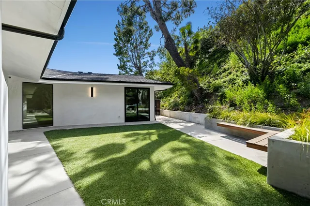 $23,000 | 16105 Clear Oak Drive, Encino, CA 91436