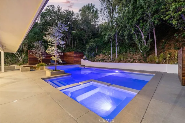 $23,000 | 16105 Clear Oak Drive, Encino, CA 91436