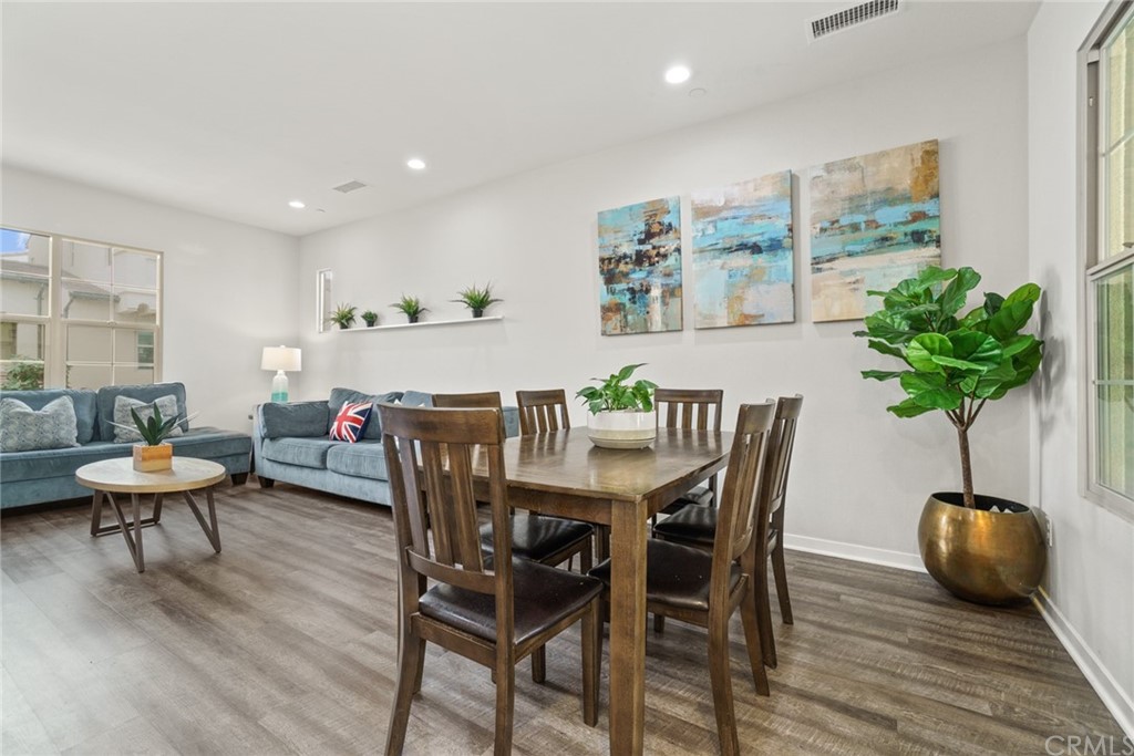 79 Bay Laurel Irvine, CA 92620 - Photo 15 of 46