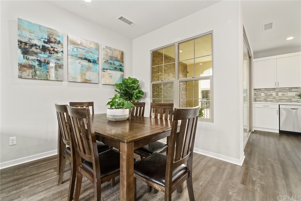 79 Bay Laurel Irvine, CA 92620 - Photo 17 of 46