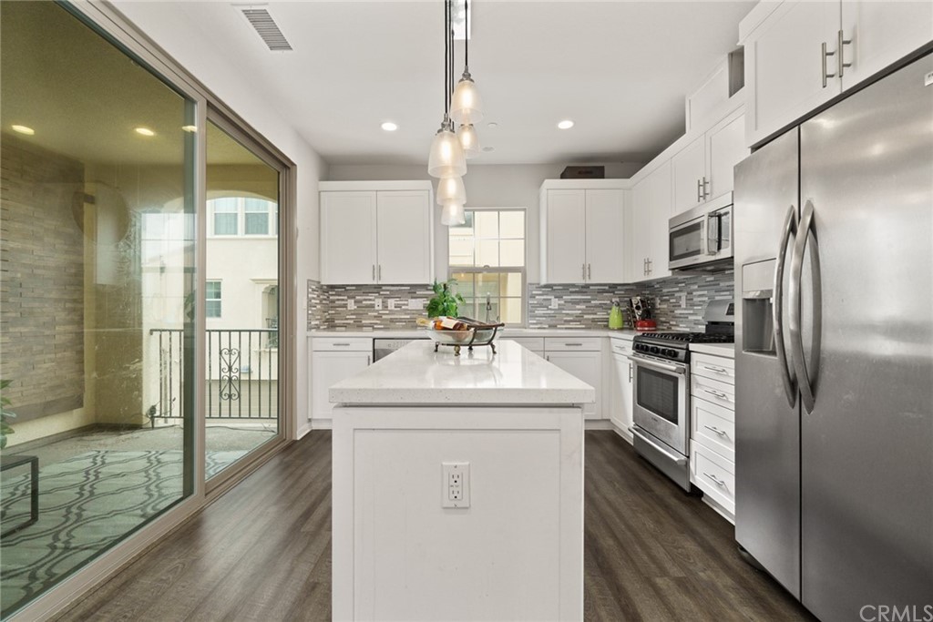 79 Bay Laurel Irvine, CA 92620 - Photo 23 of 46