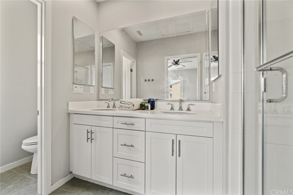 79 Bay Laurel Irvine, CA 92620 - Photo 32 of 46