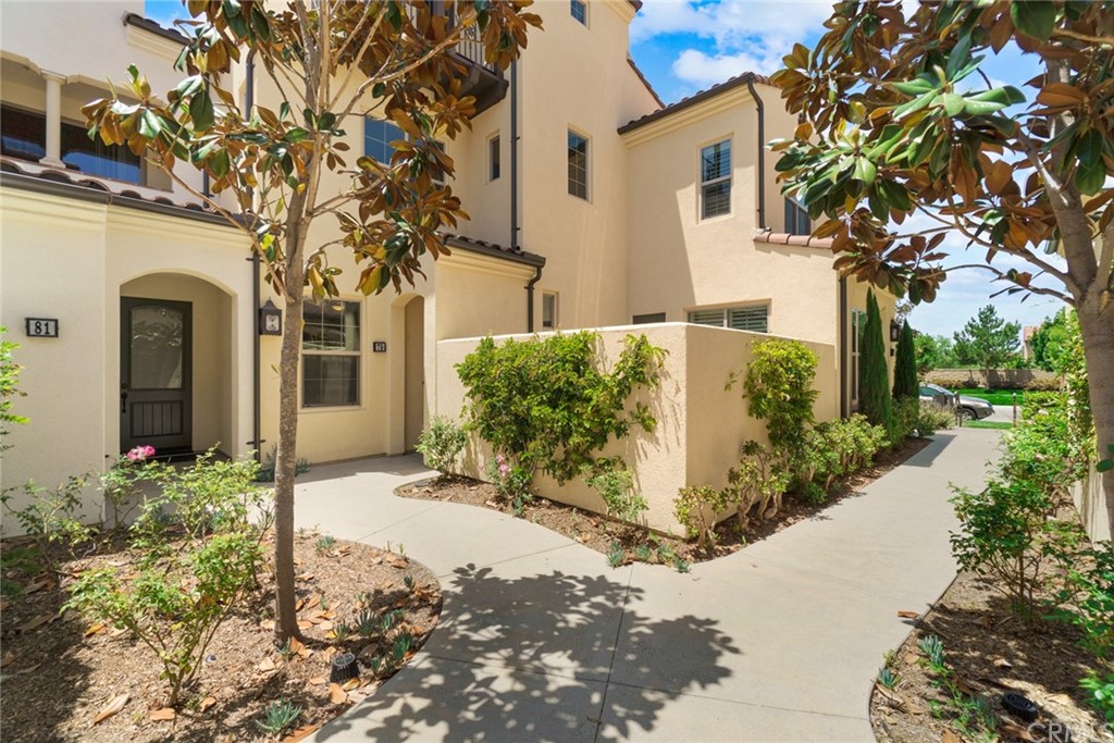 79 Bay Laurel Irvine, CA 92620 - Photo 5 of 46