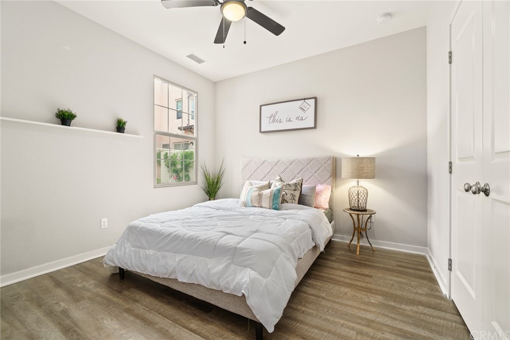 79 Bay Laurel Irvine, CA 92620 - Photo 7 of 46