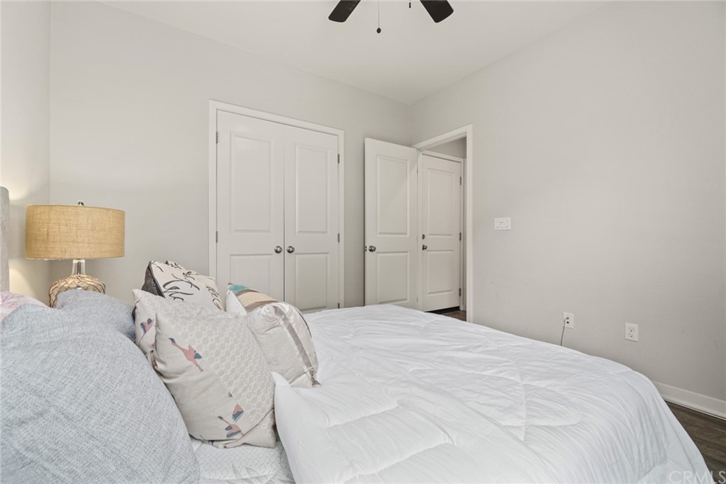 79 Bay Laurel Irvine, CA 92620 - Photo 8 of 46