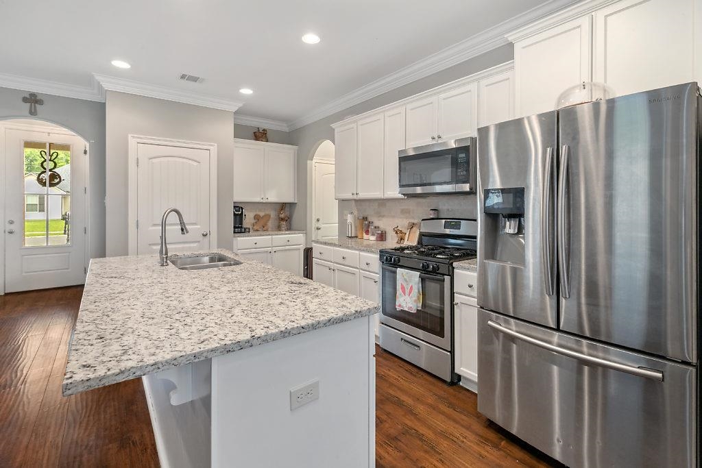 213 Pipers Lane Sulphur, LA 70665 - Photo 9 of 24