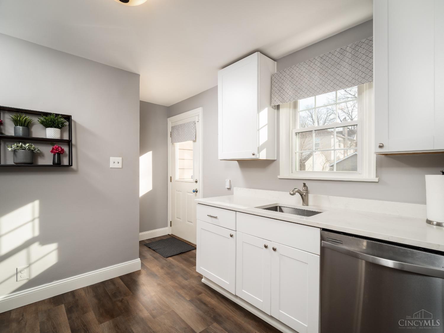 3720 Settle Road Mariemont, OH 45227 - Photo 12 of 21 Gallery Image 12