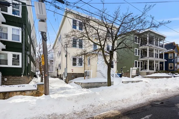 $649,999 | 60 Derby Street, Unit 3, Somerville, MA 02145