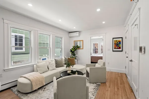 $649,999 | 60 Derby Street, Unit 3, Somerville, MA 02145