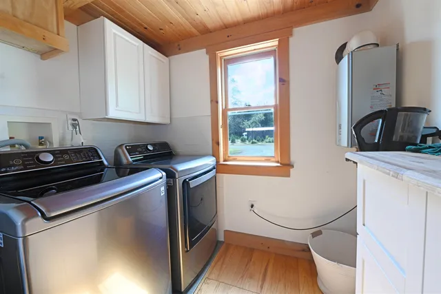 $1,420,000 | 420 Steendom Lane, Lyndonville, VT 05851