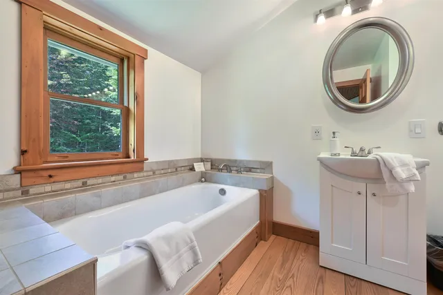 $1,420,000 | 420 Steendom Lane, Lyndonville, VT 05851