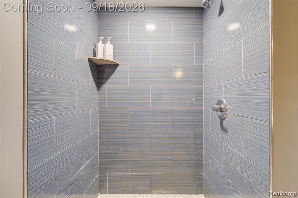 88 Amherst Road Pleasant Ridge, MI 48069 - Photo 46 of 71 Gallery Image 46