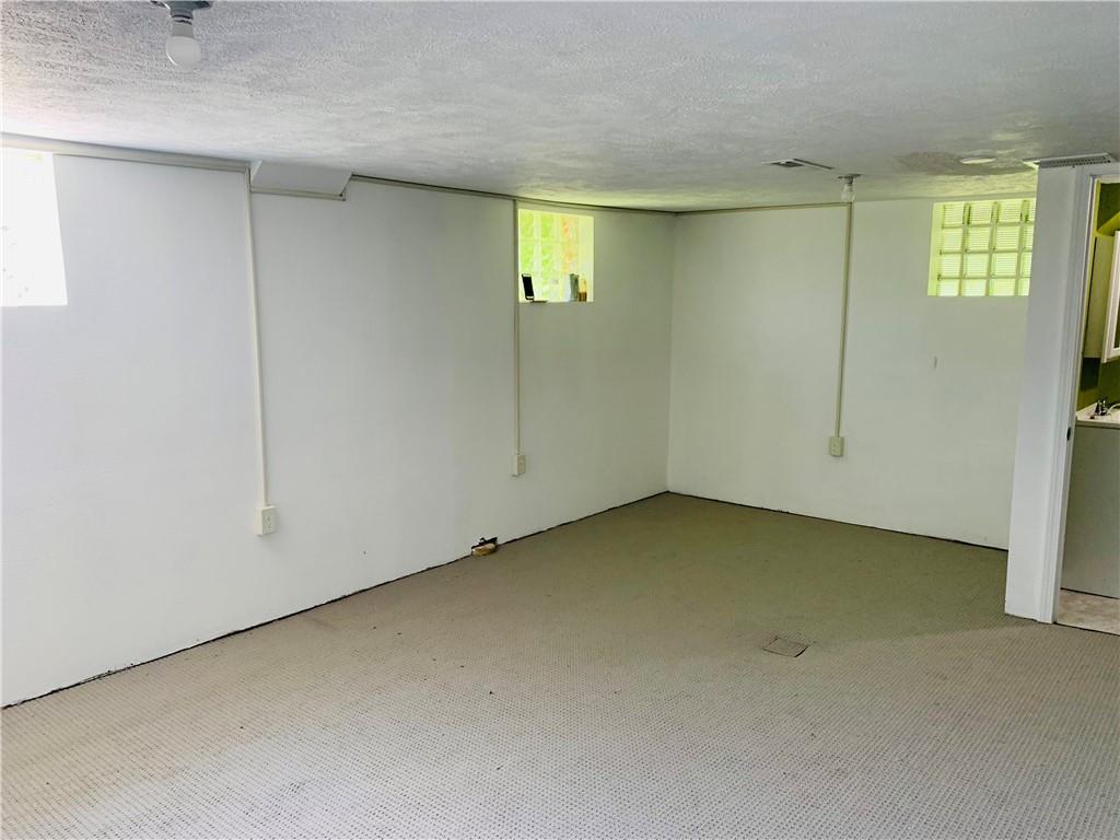 580 Simpson Howell Road Elizabeth, PA 15037 - Photo 21 of 25 Gallery Image 21