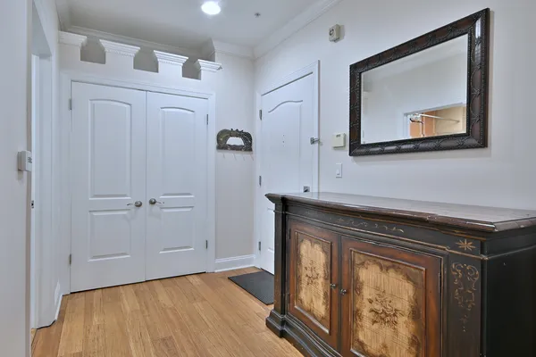 $397,500 | 4953 Oakton Street, Unit 205, Skokie, IL 60077