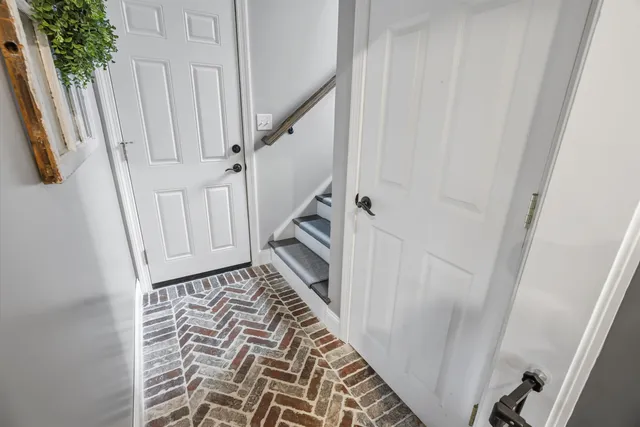 $550,000 | 19 David Drive, Hudson, NH 03051