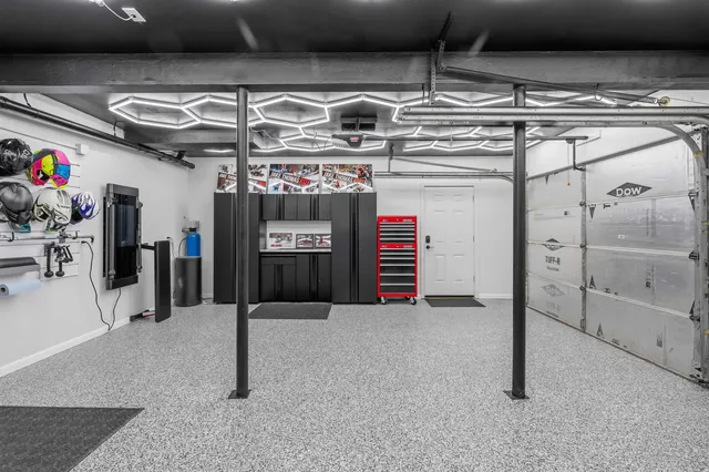 $550,000 | 19 David Drive, Hudson, NH 03051