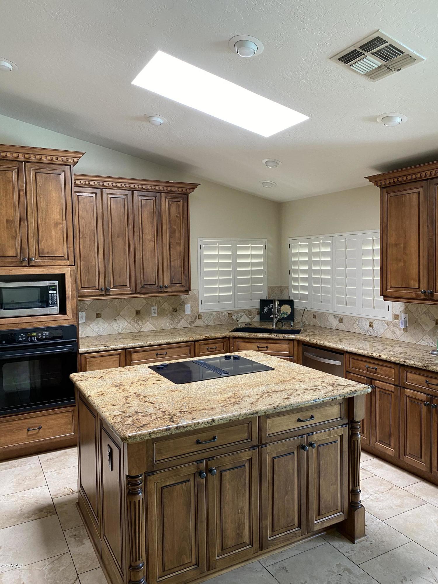 1704 East Redfield Road Phoenix, AZ 85022 - Photo 15 of 33 IMG_1505