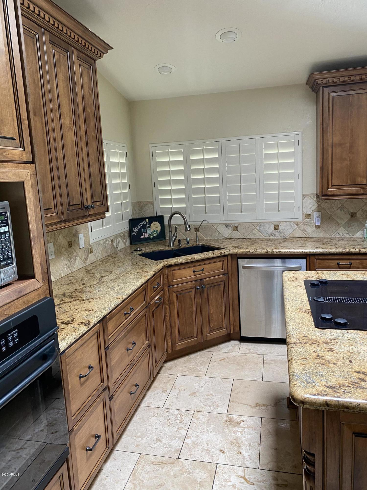 1704 East Redfield Road Phoenix, AZ 85022 - Photo 16 of 33 IMG_1506