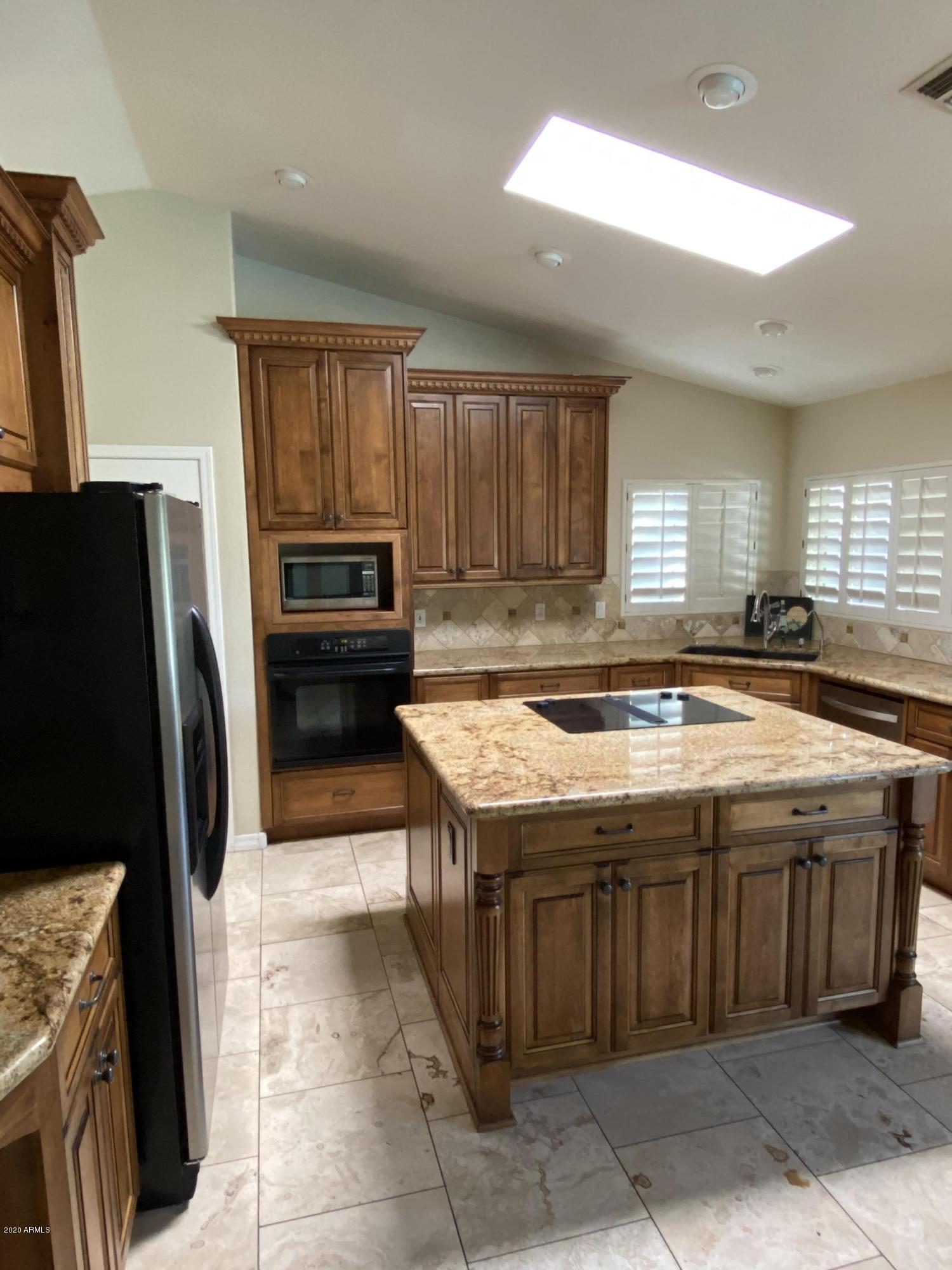 1704 East Redfield Road Phoenix, AZ 85022 - Photo 18 of 33 IMG_1521