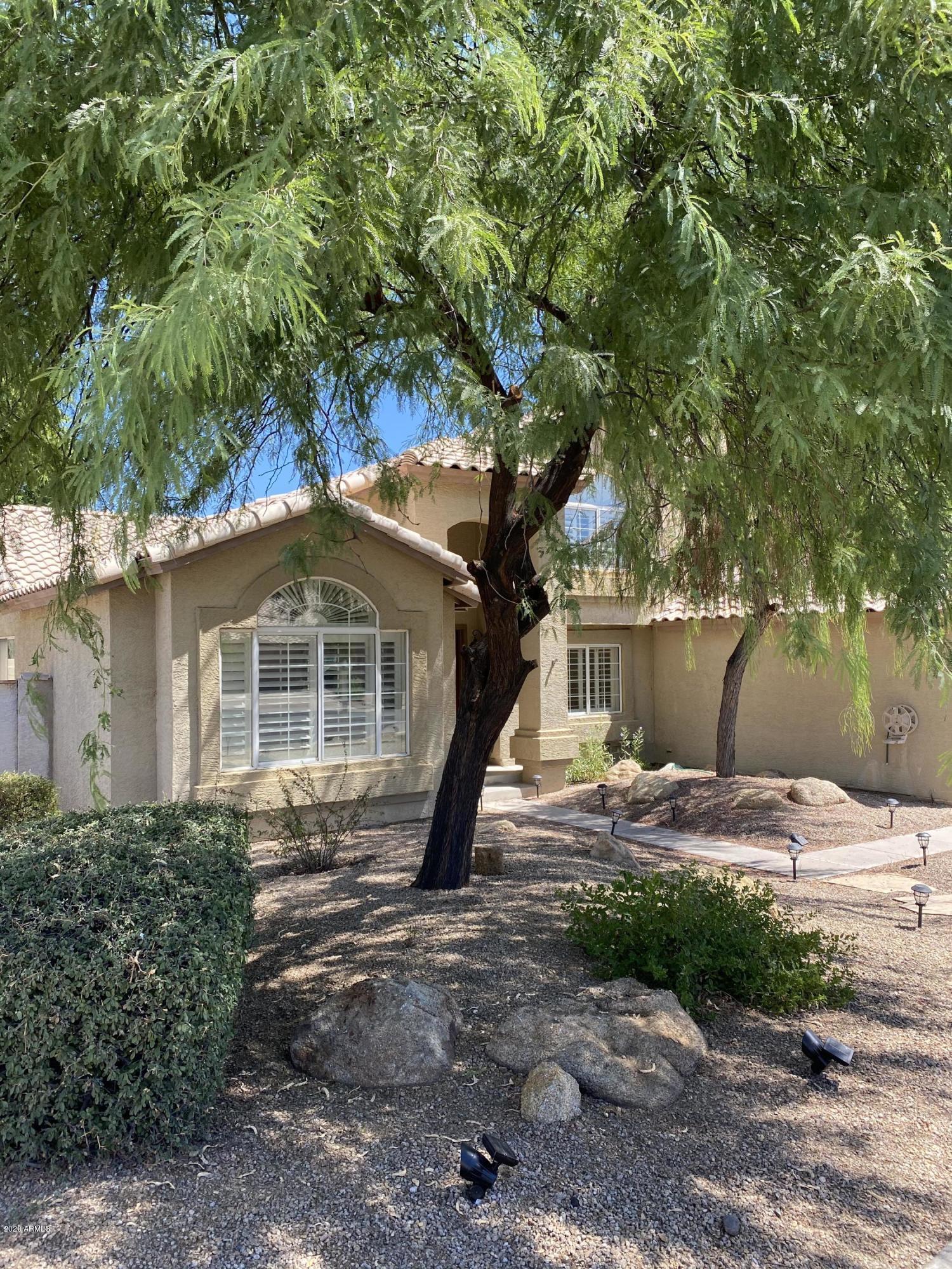 1704 East Redfield Road Phoenix, AZ 85022 - Photo 3 of 33 IMG_1508
