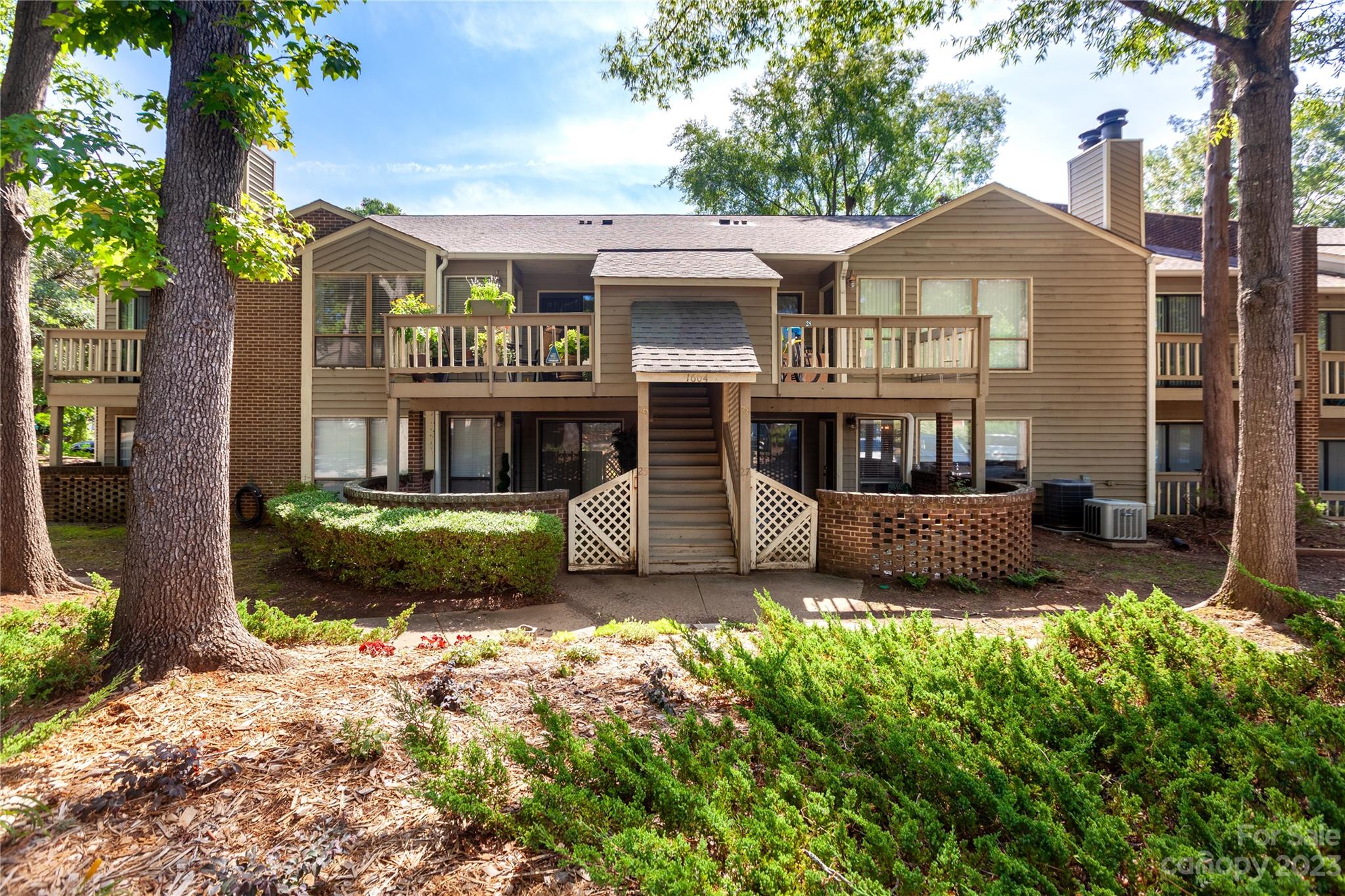 1604 Sharon Road West, Unit 26 Charlotte, NC 28210 - Photo 1 of 30 Gallery Image 1