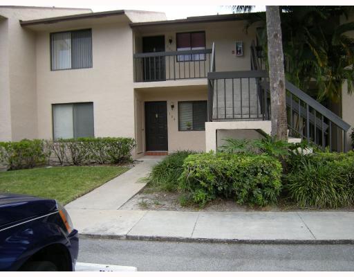 21938 Remsen Terrace, Unit D104 Boca Raton, FL 33433 - Photo 1 of 1 Primary Photo
