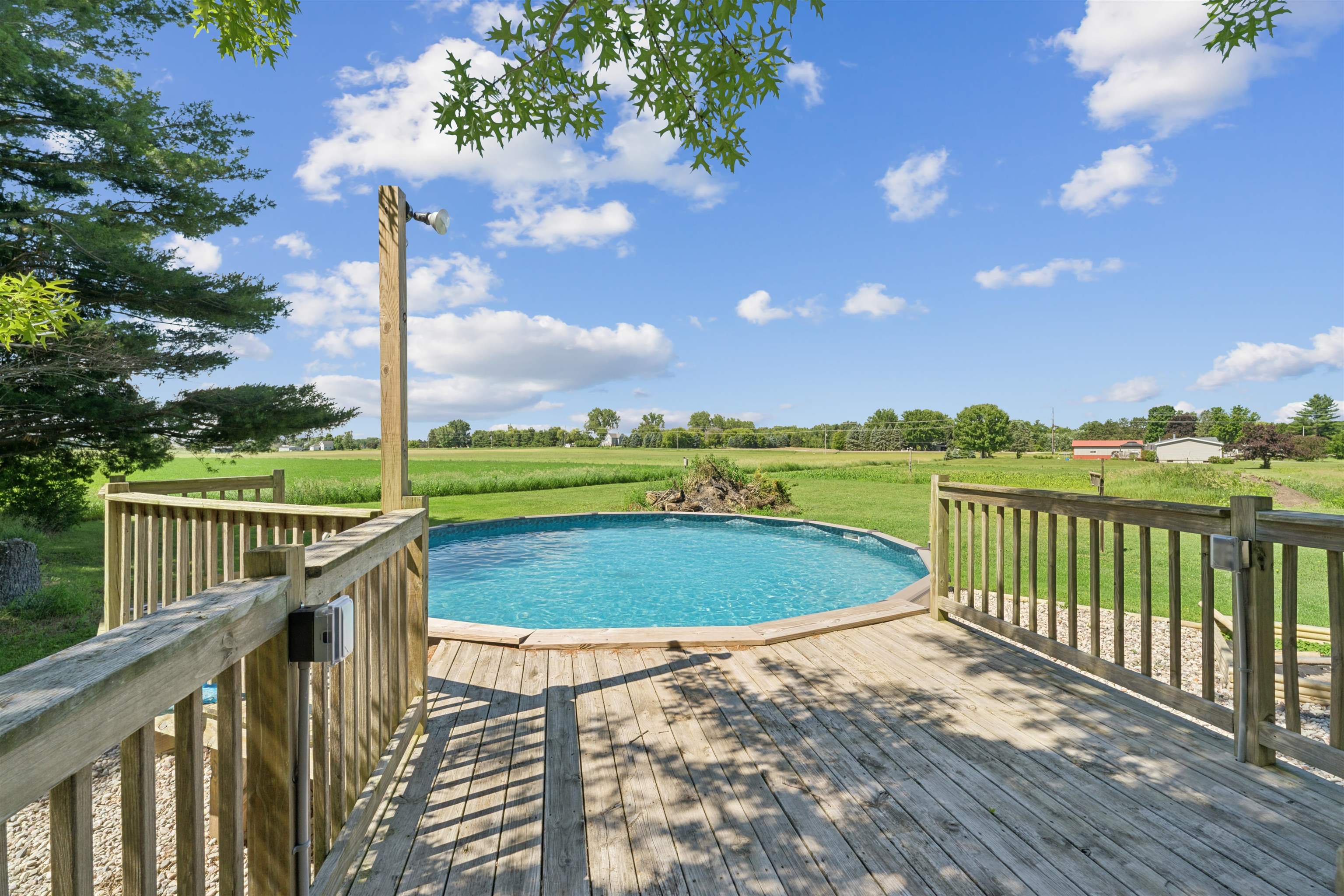 W10531 Roloff Road New London, WI 54961 - Photo 40 of 56
