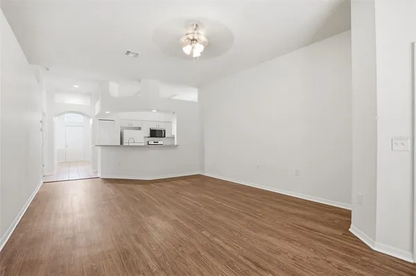 $359,900 | 22611 Roderick Drive, Land O' Lakes, FL 34639