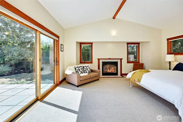 $1,650,000 | 7870 Northeast Koura Farm Drive, Bainbridge Island, WA 98110