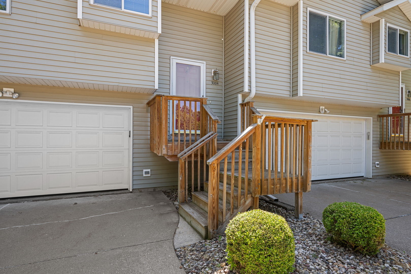 3004 3rd Street, Unit 10 Moline, IL 61265 - Photo 3 of 26
